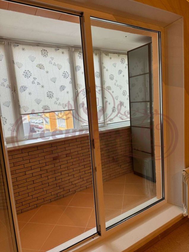 Продажа 2-комнатной квартиры, Курган, 4 микрорайон,  24