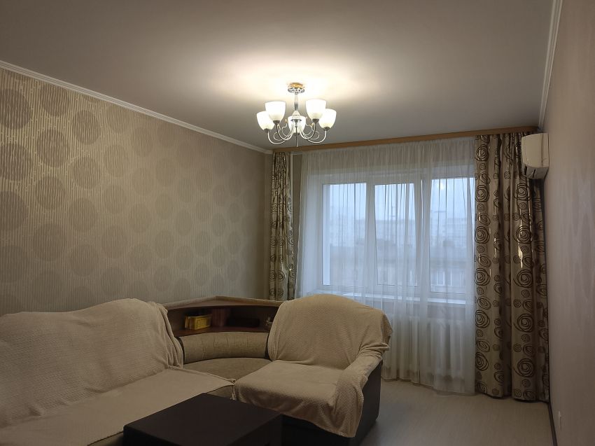 Продажа 3-комнатной квартиры, Курган, 5 микрорайон,  9