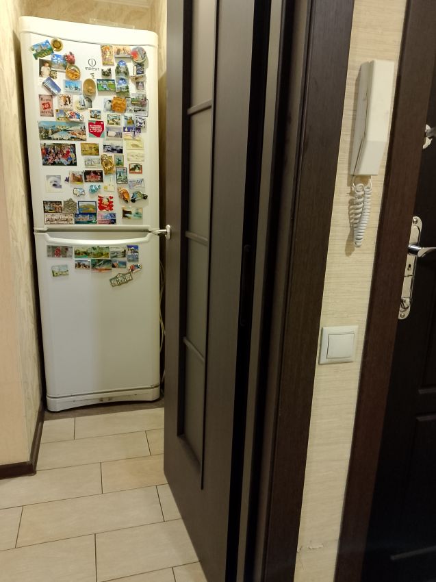 Продажа 3-комнатной квартиры, Курган, 5 микрорайон,  9