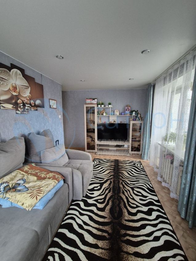 Продажа 2-комнатной квартиры, Курган, Электровозная улица,  25а