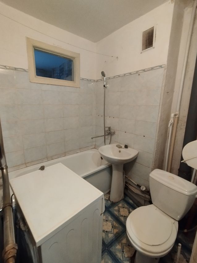 Продажа 1-комнатной квартиры, Курган, Станционная улица,  47