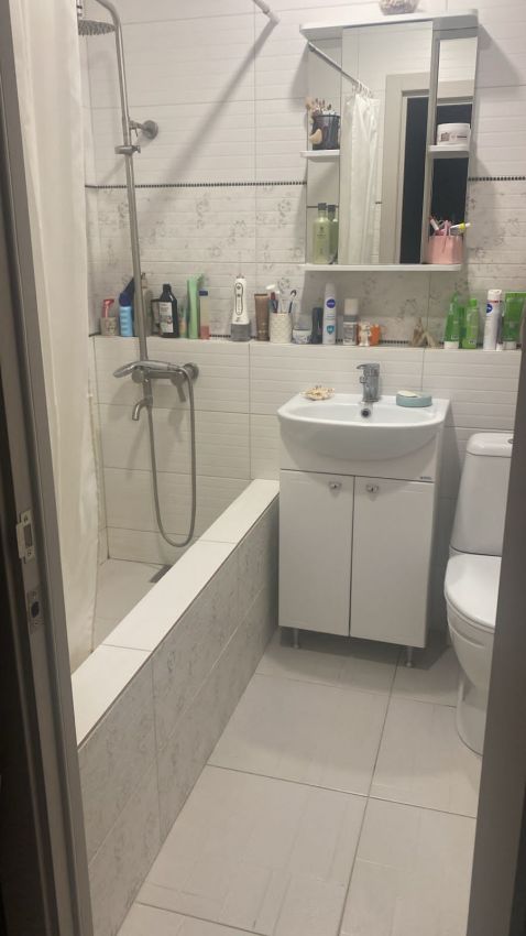 Продажа 2-комнатной квартиры, Курган, Интернатовская улица,  2Н