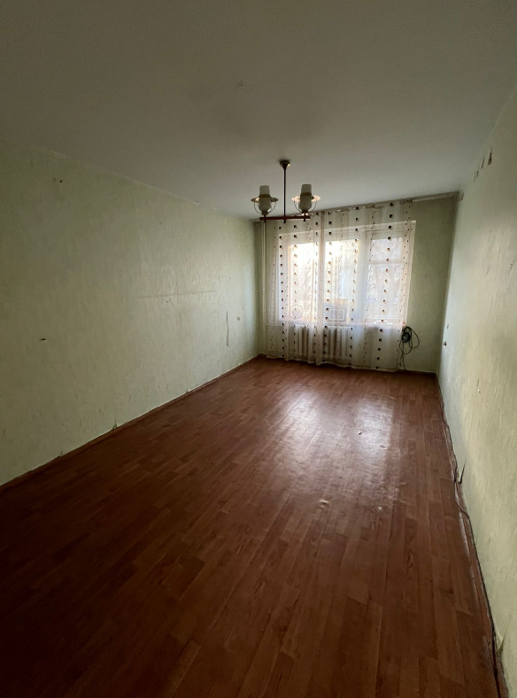 Продажа 3-комнатной квартиры, Курган, Ленина улица,  30а