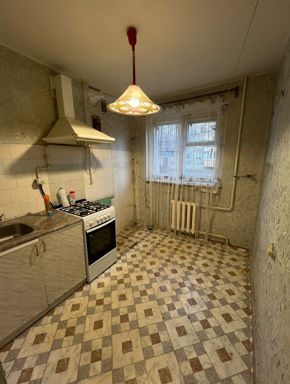 Продажа 3-комнатной квартиры, Курган, Ленина улица,  30а