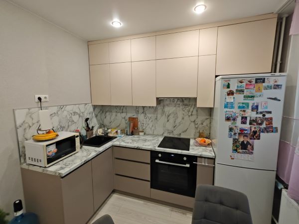 Продажа 2-комнатной квартиры, Курган, 12 микрорайон,  25