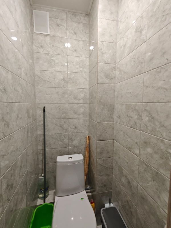 Продажа 2-комнатной квартиры, Курган, 12 микрорайон,  25