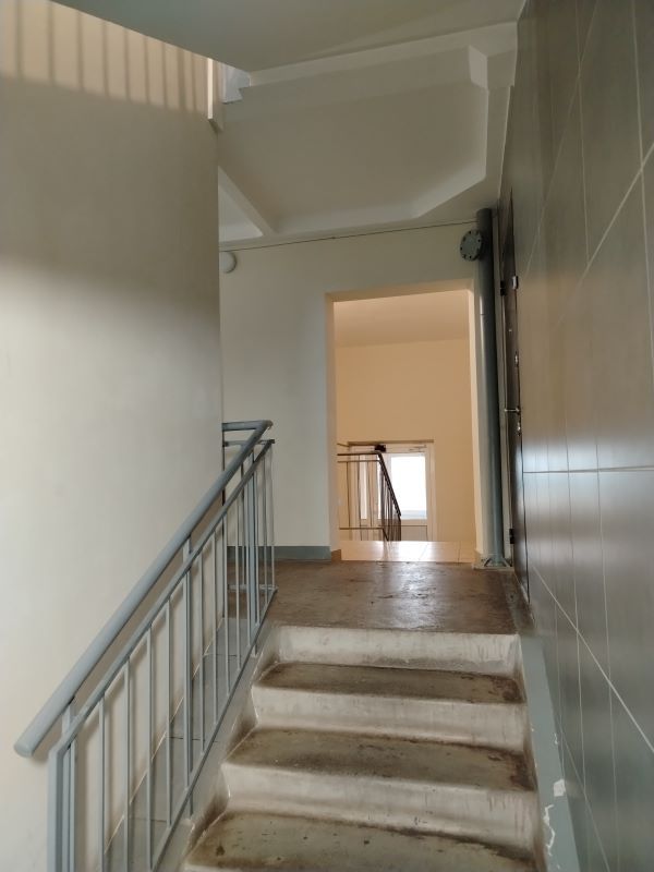 Продажа 2-комнатной квартиры, Курган, 12 микрорайон,  25