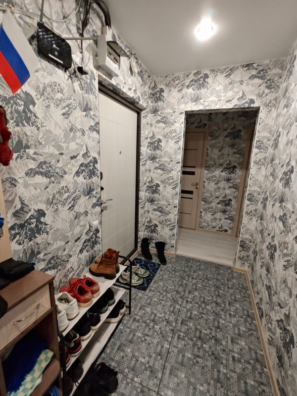 Продажа 2-комнатной квартиры, Курган, 12 микрорайон,  25