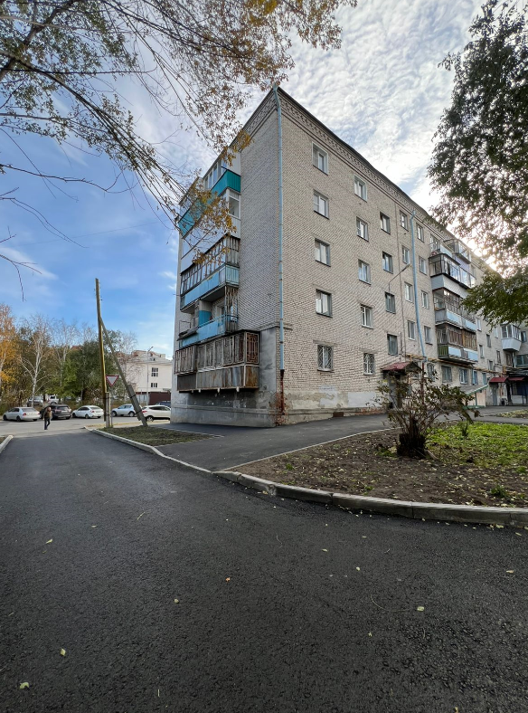 Продажа 2-комнатной квартиры, Курган, Максима Горького улица,  35