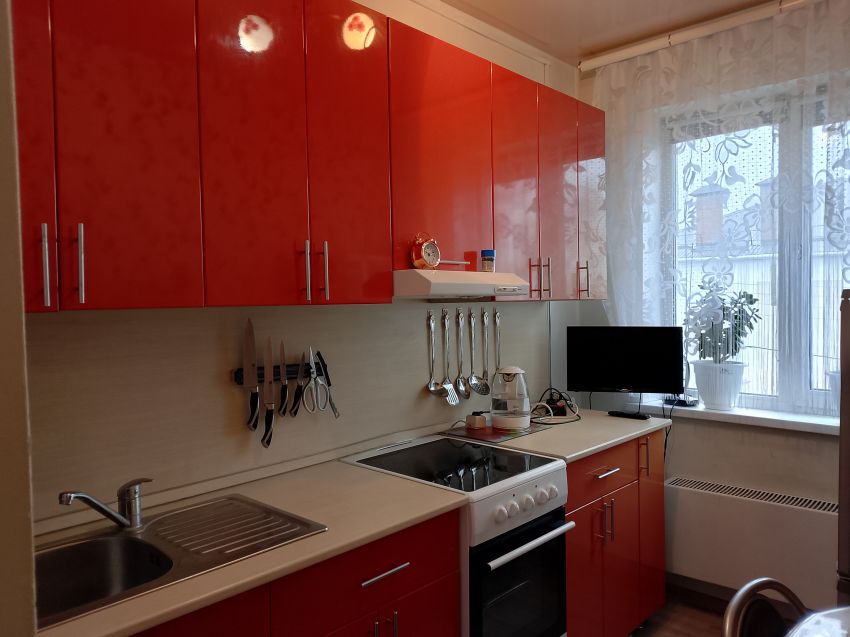 Продажа 1-комнатной квартиры, Курган, Макаренко улица,  12