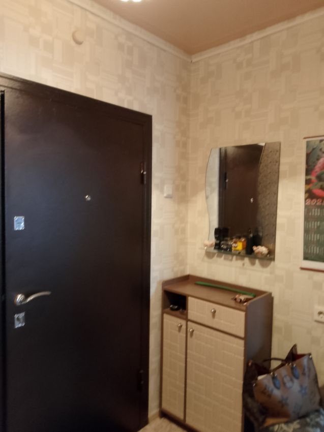 Продажа 1-комнатной квартиры, Курган, Макаренко улица,  12