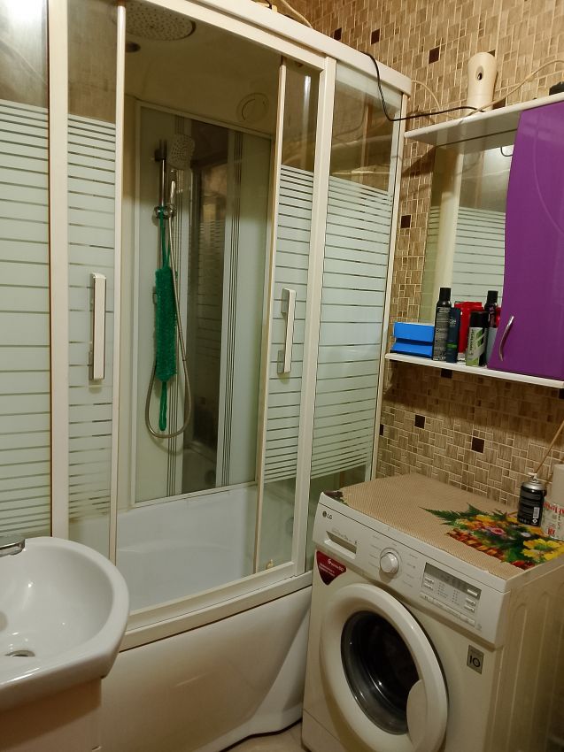 Продажа 1-комнатной квартиры, Курган, Макаренко улица,  12