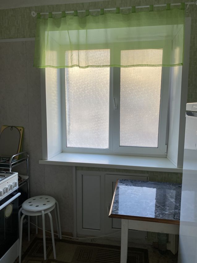 Продажа 2-комнатной квартиры, Курган, Кирова улица,  117