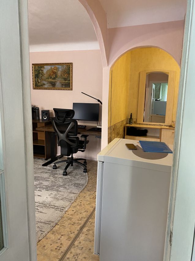 Продажа 2-комнатной квартиры, Курган, Кирова улица,  117