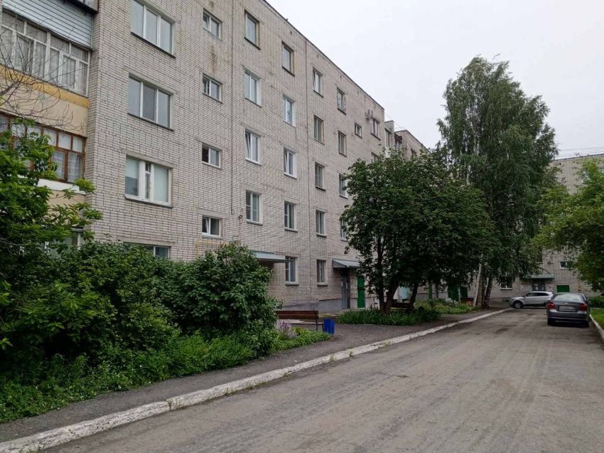 Продажа 1-комнатной квартиры, Курган, 3 микрорайон,  3