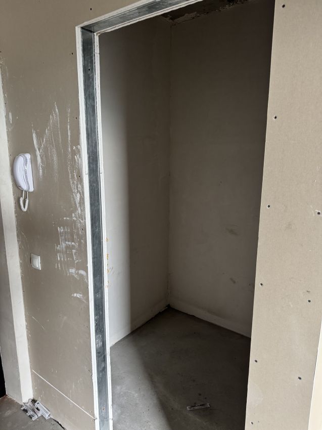 Продажа 1-комнатной квартиры, Курган, Коли Мяготина улица,  181