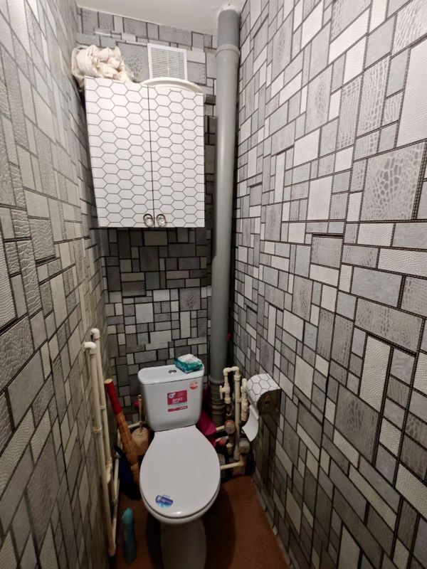 Продажа 3-комнатной квартиры, Курган, Урицкого улица,  130