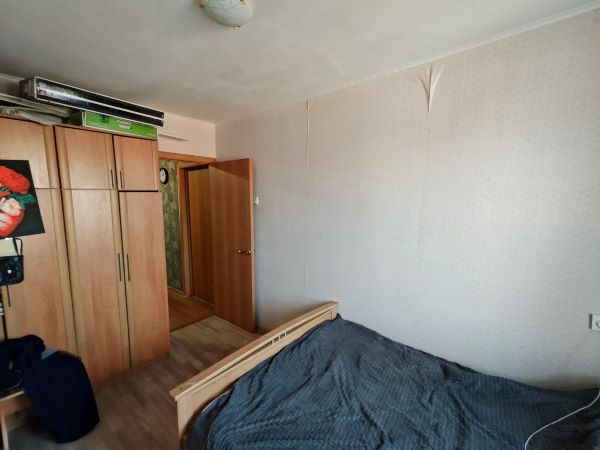 Продажа 3-комнатной квартиры, Курган, Урицкого улица,  130