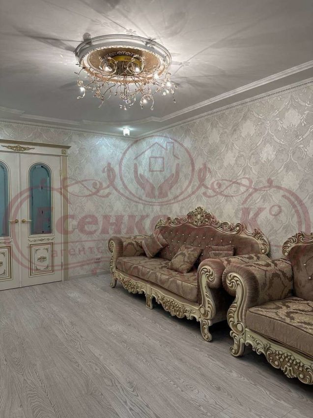 Продажа 3-комнатной квартиры, Курган, Сергея Васильева улица,  30