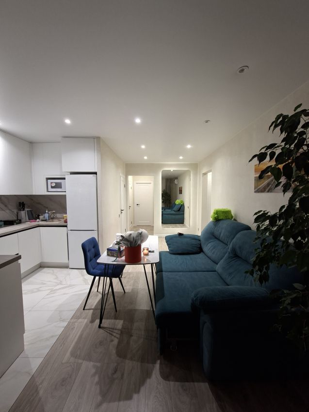 Продажа 3-комнатной квартиры, Курган, 12 микрорайон,  26