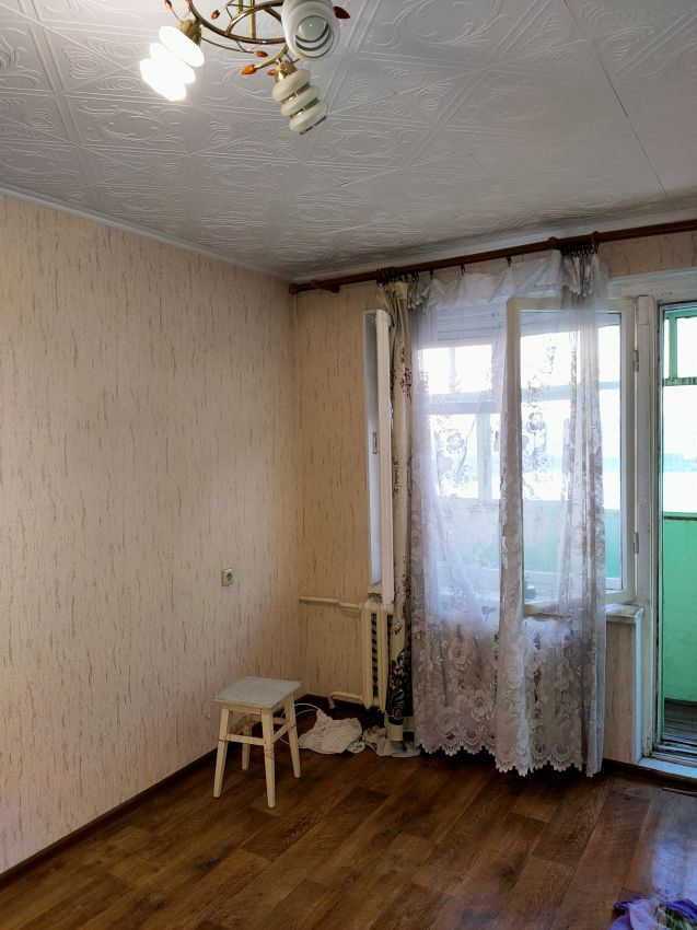 Продажа 1-комнатной квартиры, Курган, Радионова улица,  12