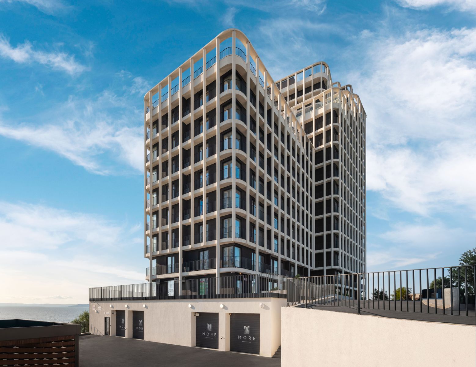 2-комнатная, 31.5 м², № 1 в MORE (Море)