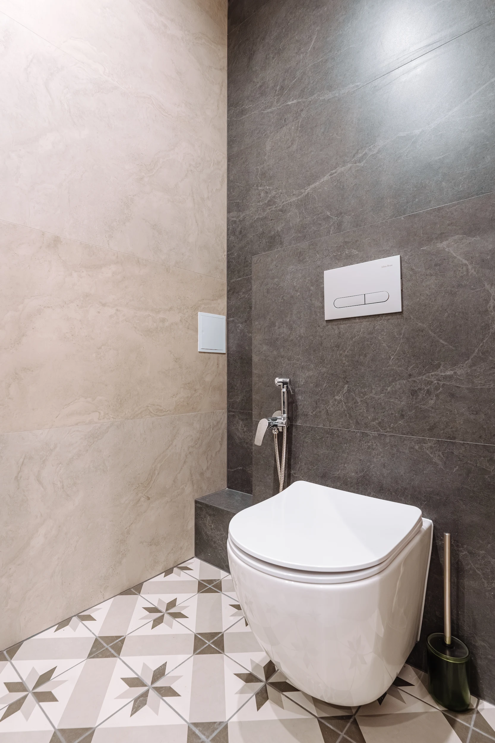 Планировка 3-комн. 12