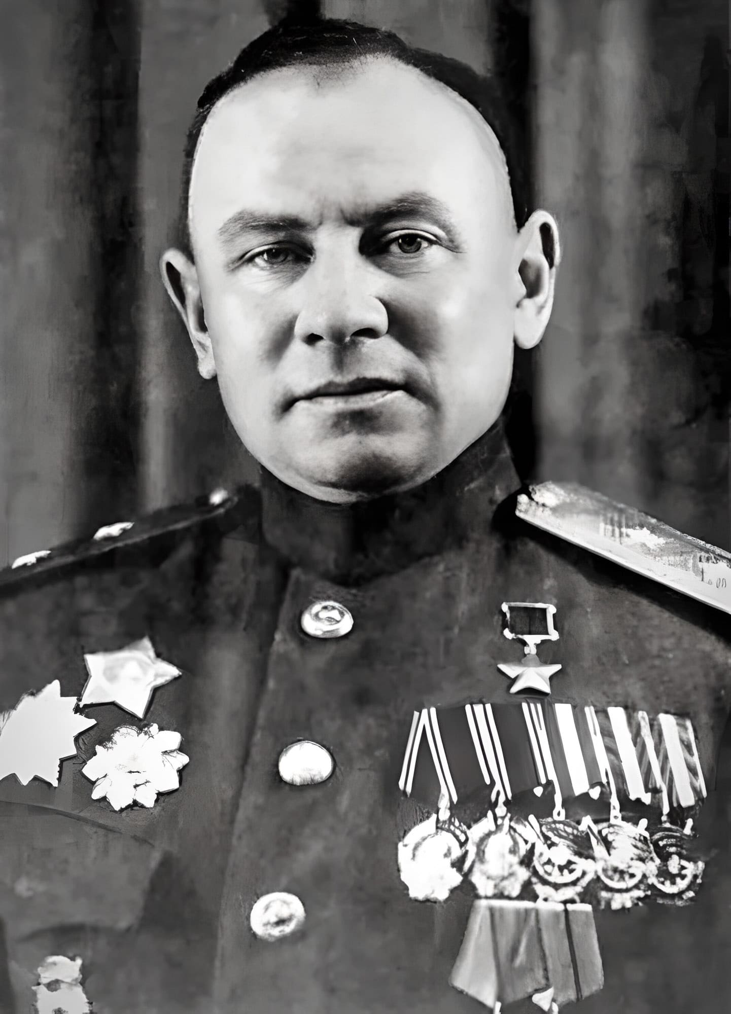 Жеребин Дмитрий Сергеевич - командир 32-го ск ЮЗФ, генерал-майор