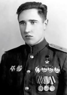 Колдунов Александр Иванович - командир аэ 866-го иап 288-й иад 17-й ВА 3-го УкрФ, капитан