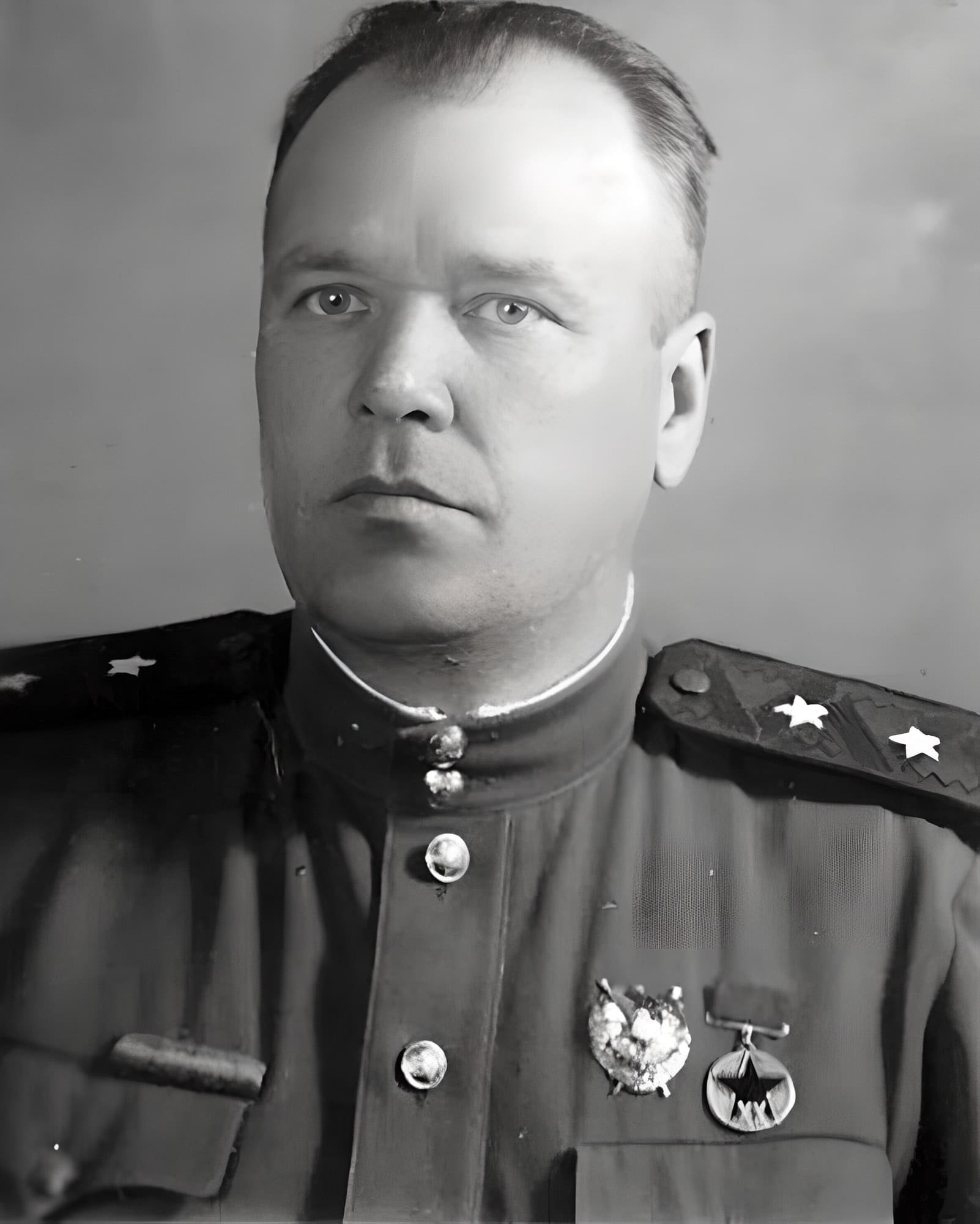 Лазарев Иван Гаврилович - командир 20-го тк ЮФ, генерал-лейтенант танковых войск