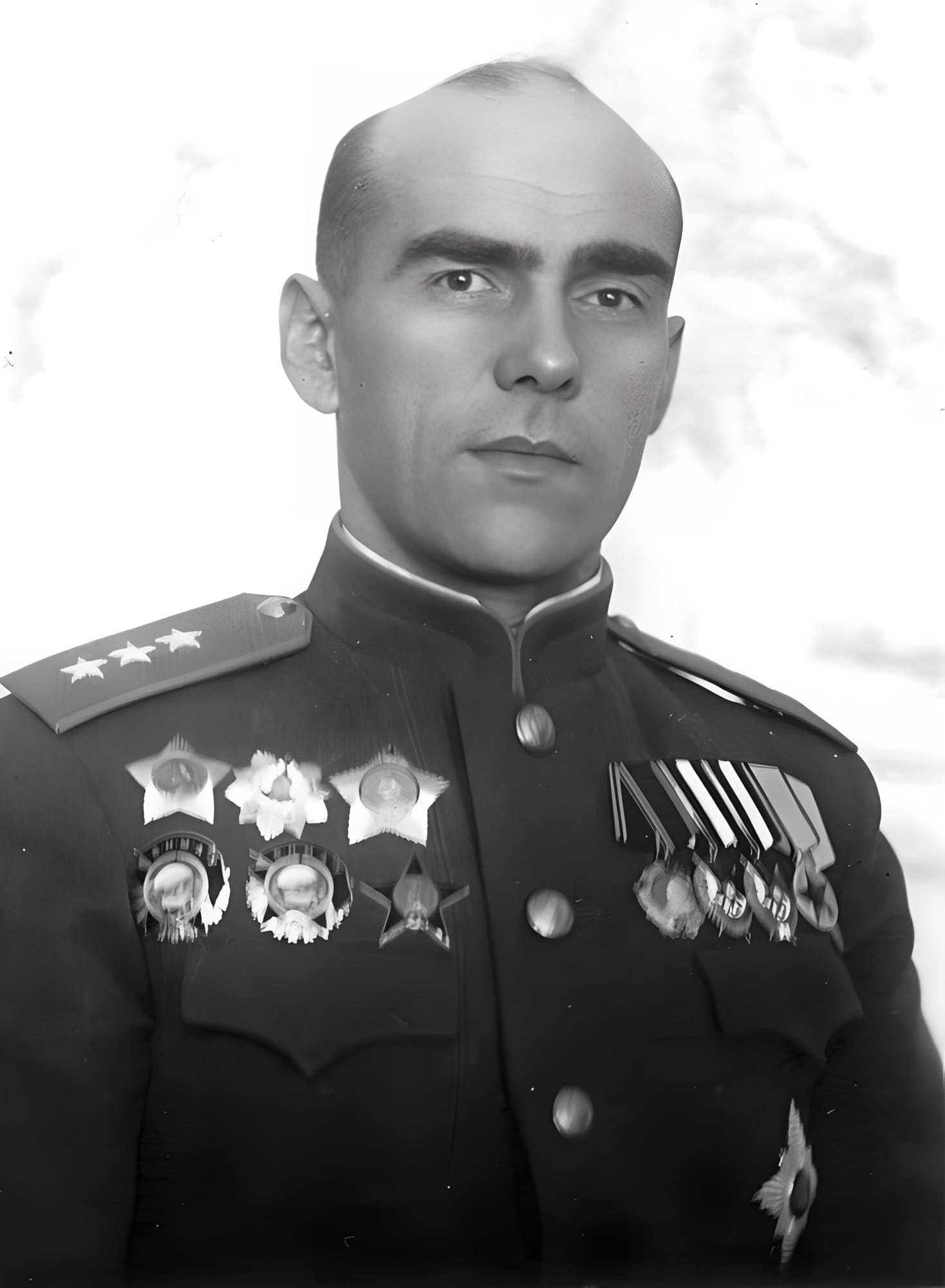 Судец Владимир Александрович - командующий 17-й ВА ЮЗФ, генерал-лейтенант авиации