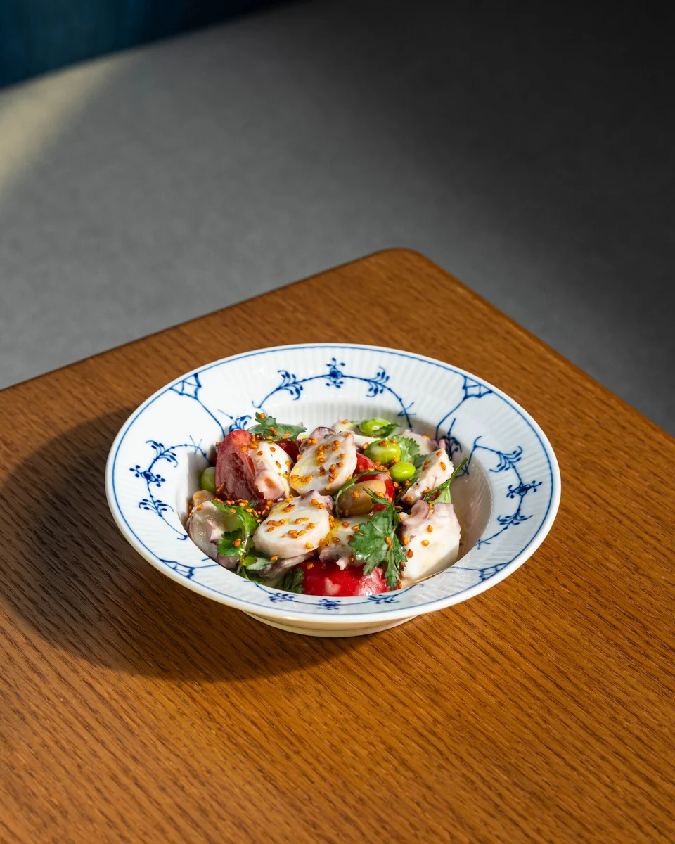 Octopus salad with beans