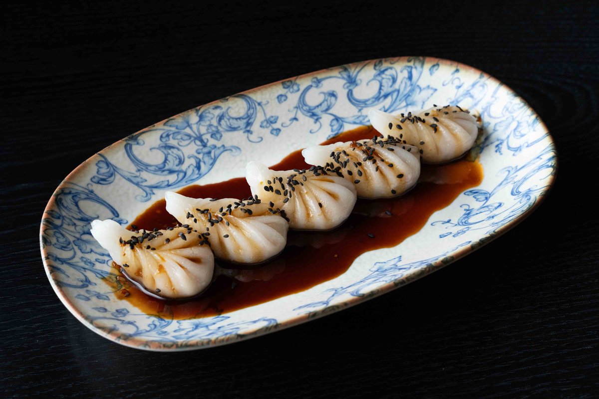 Дим самы с крабом и гребешком