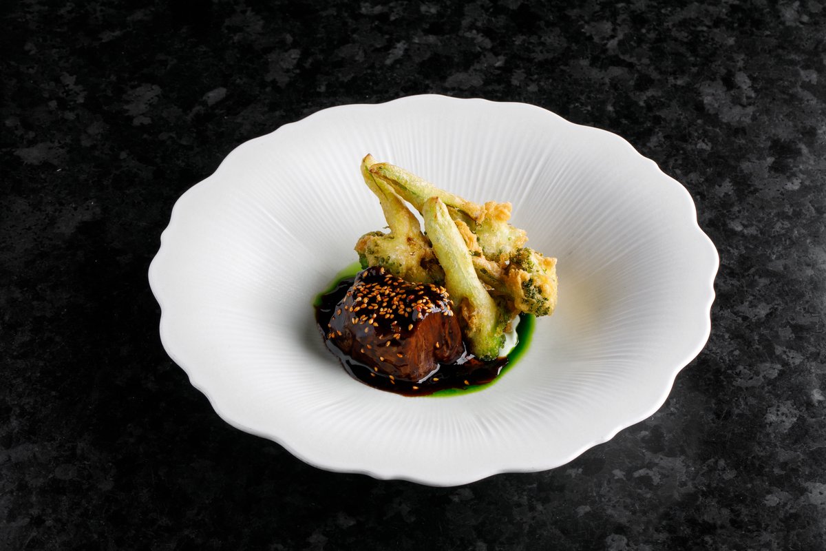 Телячьи щеки в соусе Black Pepper