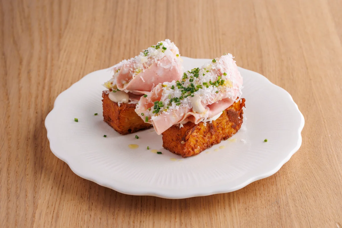 Гратен с мортаделлой и пармезаном