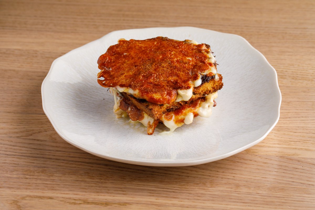 Гриль чиз с томленой говядиной