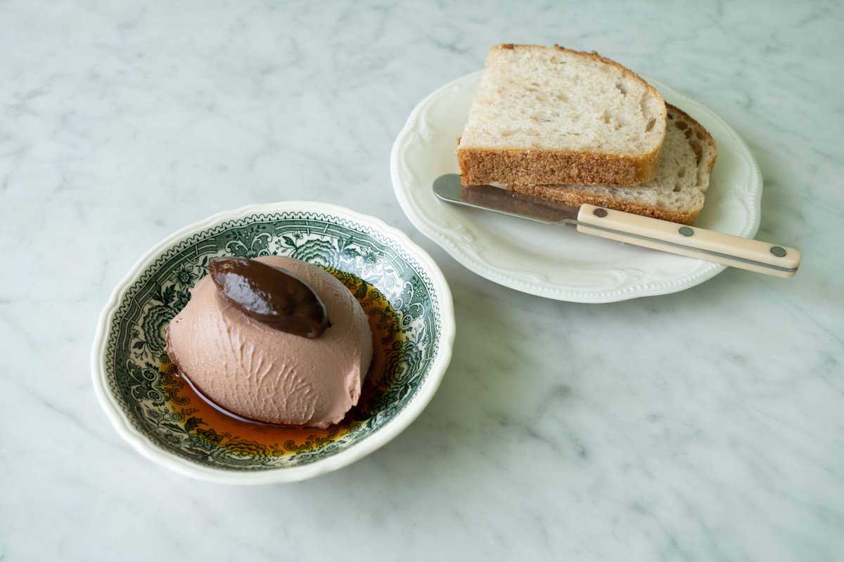 Паштет из куриной печени с черносливом