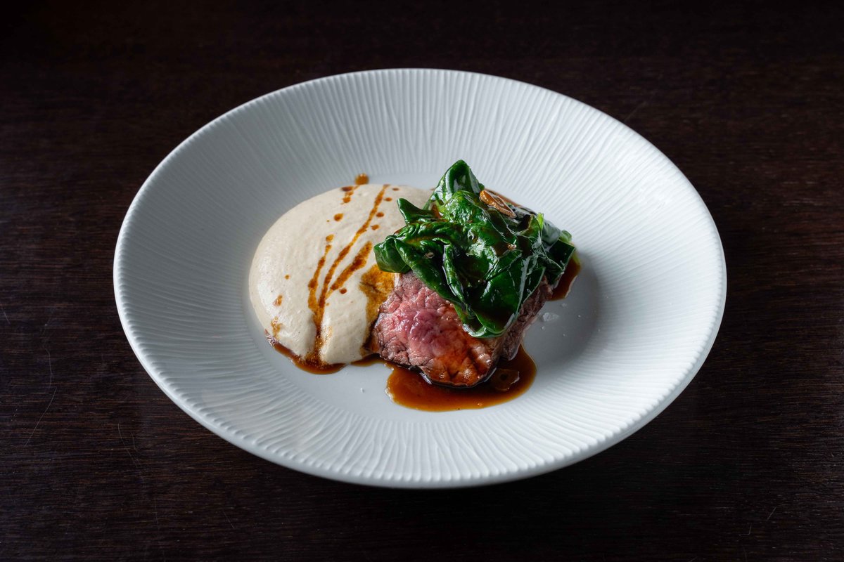 Бедро бычка с муссом из зобной железы