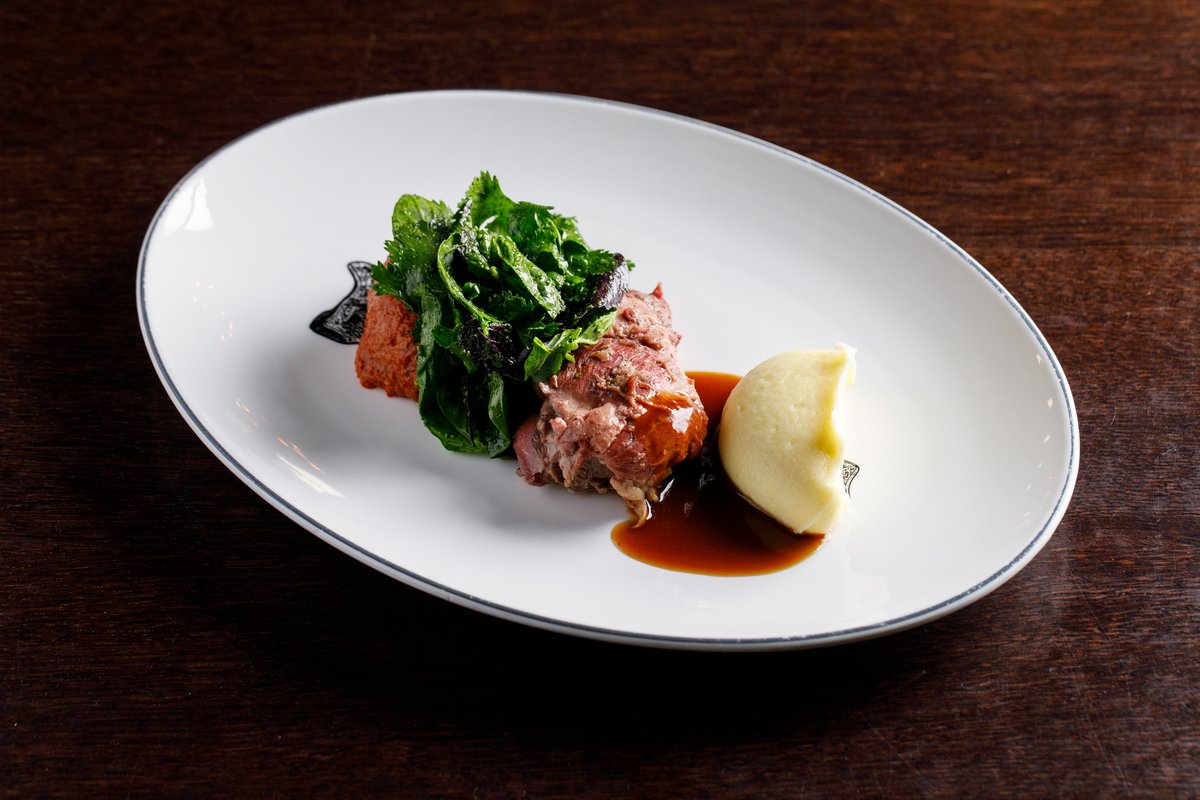 Лопатка ягненка с ромеско