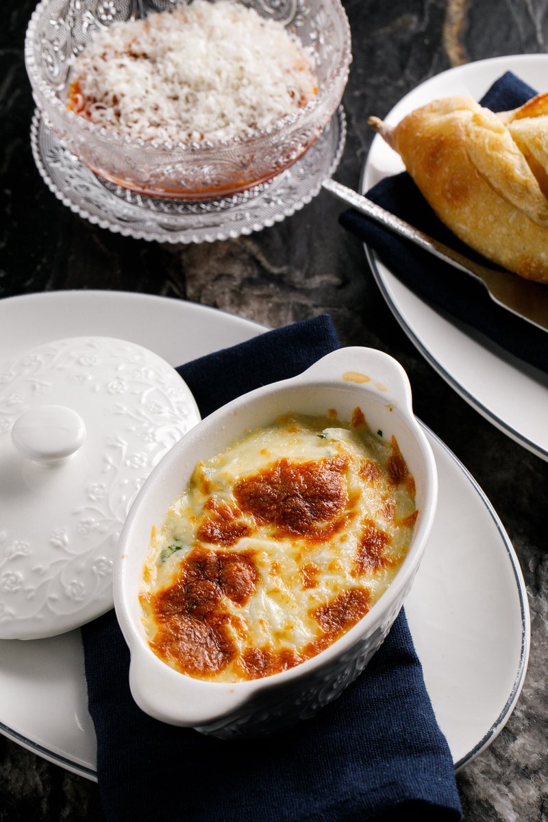 Яйцо кокот с острой салями ндуя