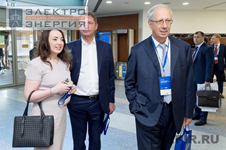 На VII Международной научно-технической конференции «Развитие и повышение надежности распределительных электрических сетей»