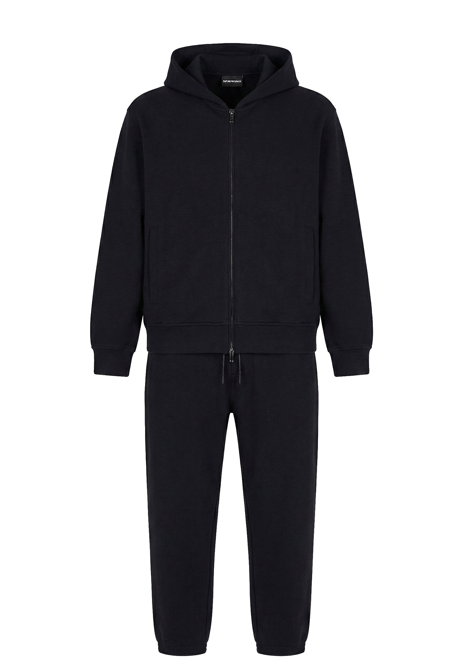 Костюм EMPORIO ARMANI 76900₽