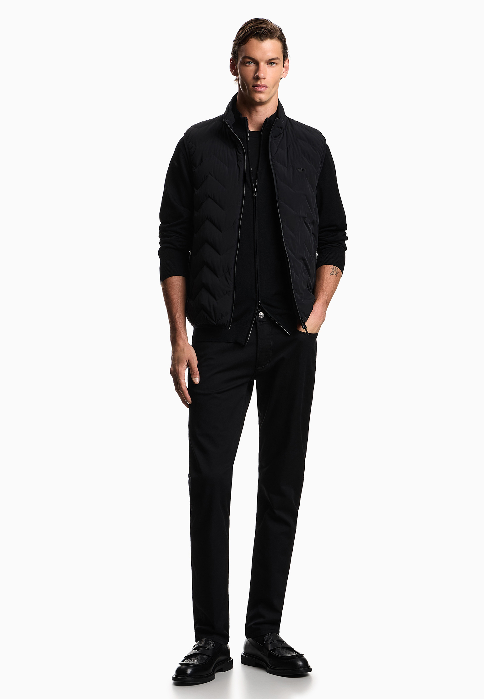 

Жилет EMPORIO ARMANI, Черный, Черный