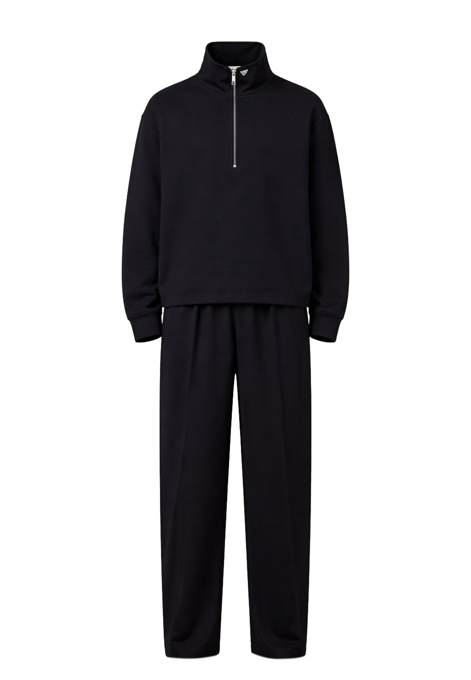 Костюм EMPORIO ARMANI 105900₽