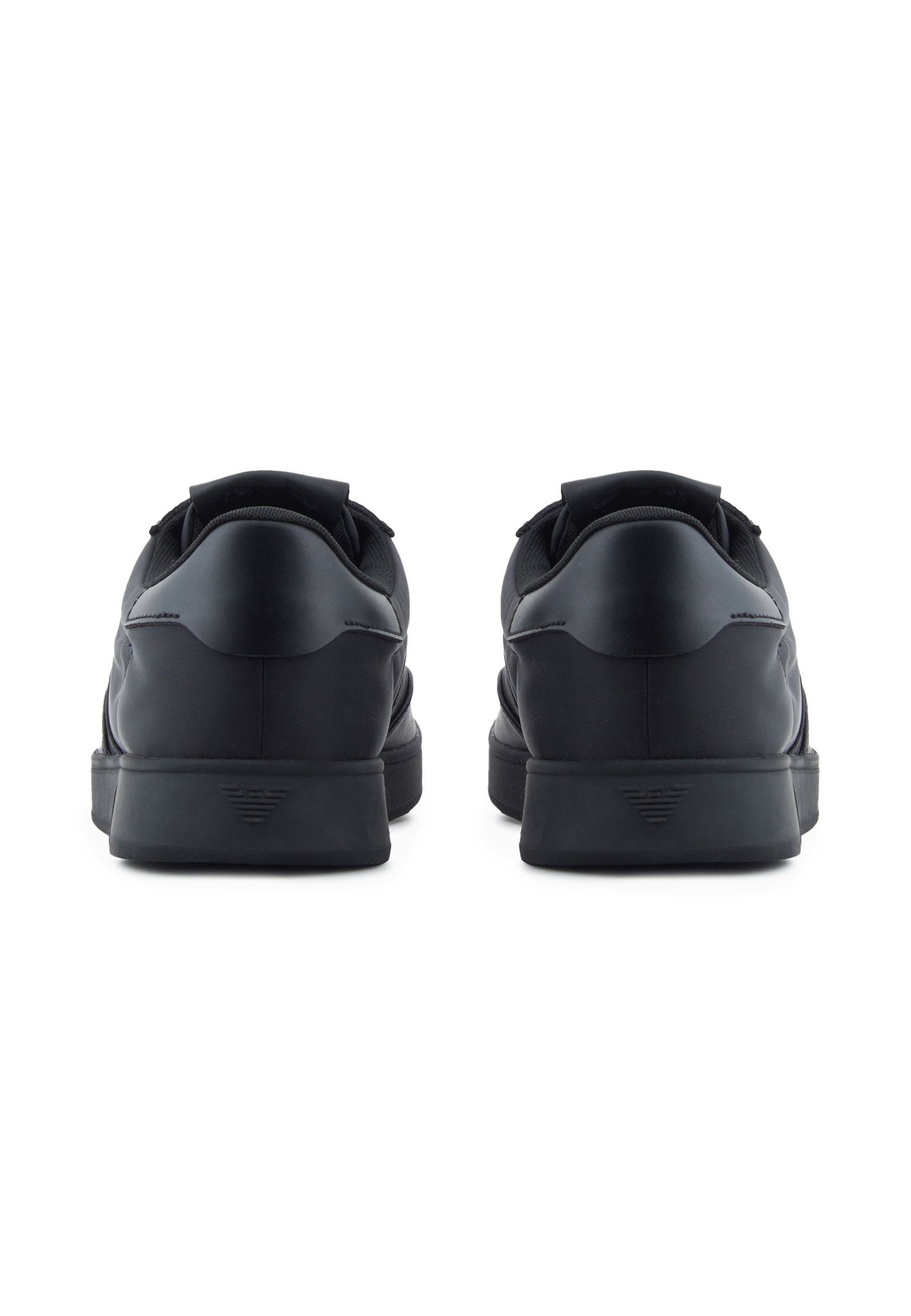 

Кроссовки EMPORIO ARMANI, Черный, Черный