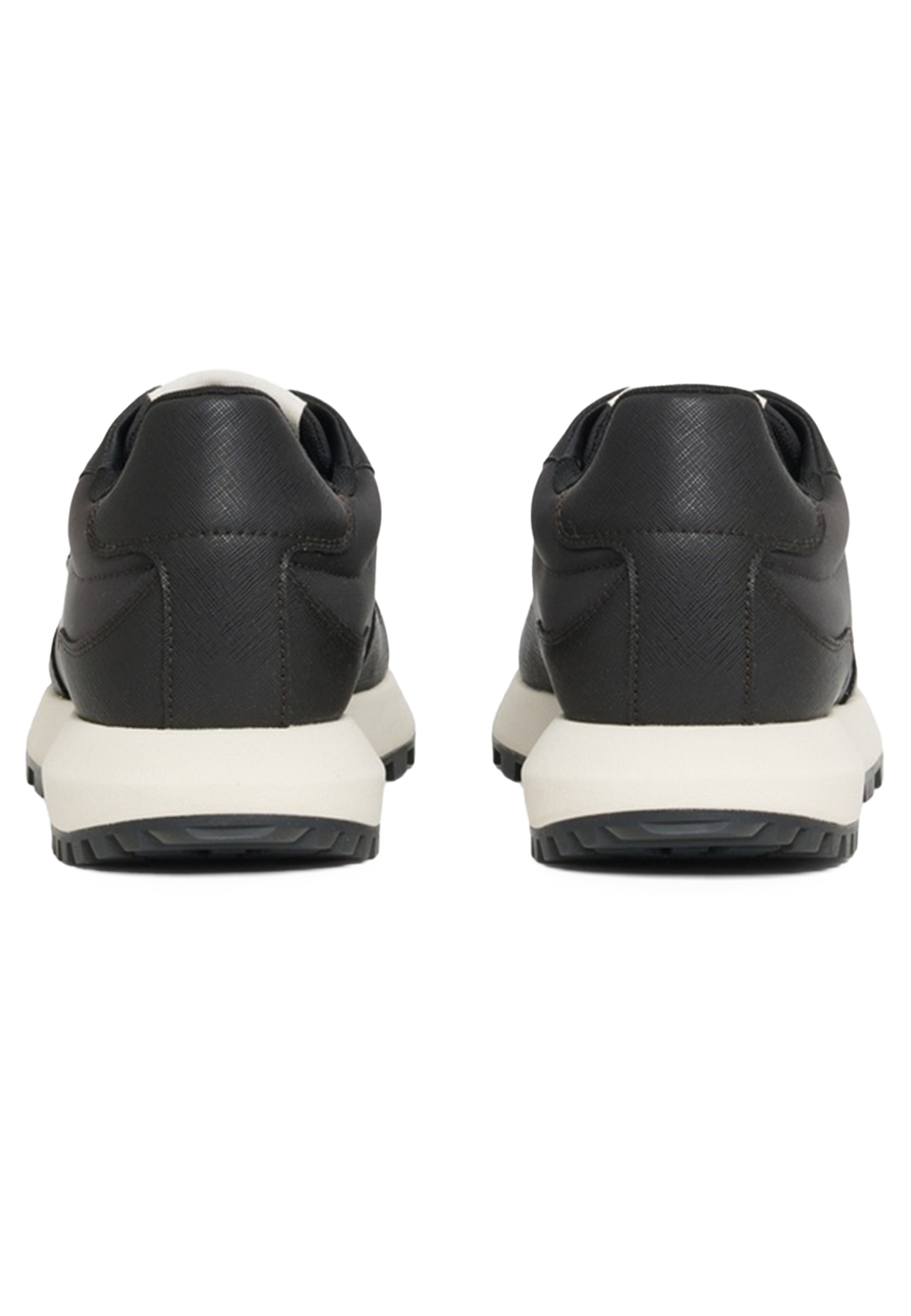 

Кроссовки EMPORIO ARMANI, Черный, Черный