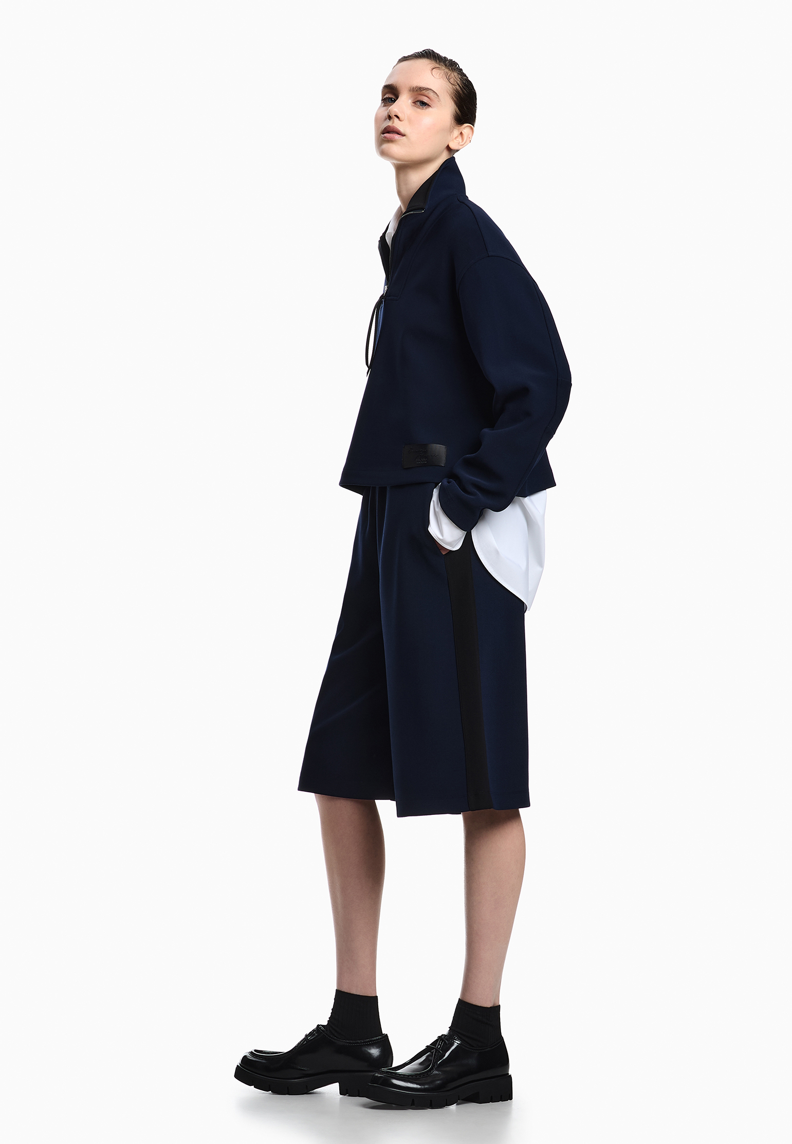 Костюм EMPORIO ARMANI 69900₽