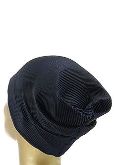 Черная шапка EMPORIO ARMANI