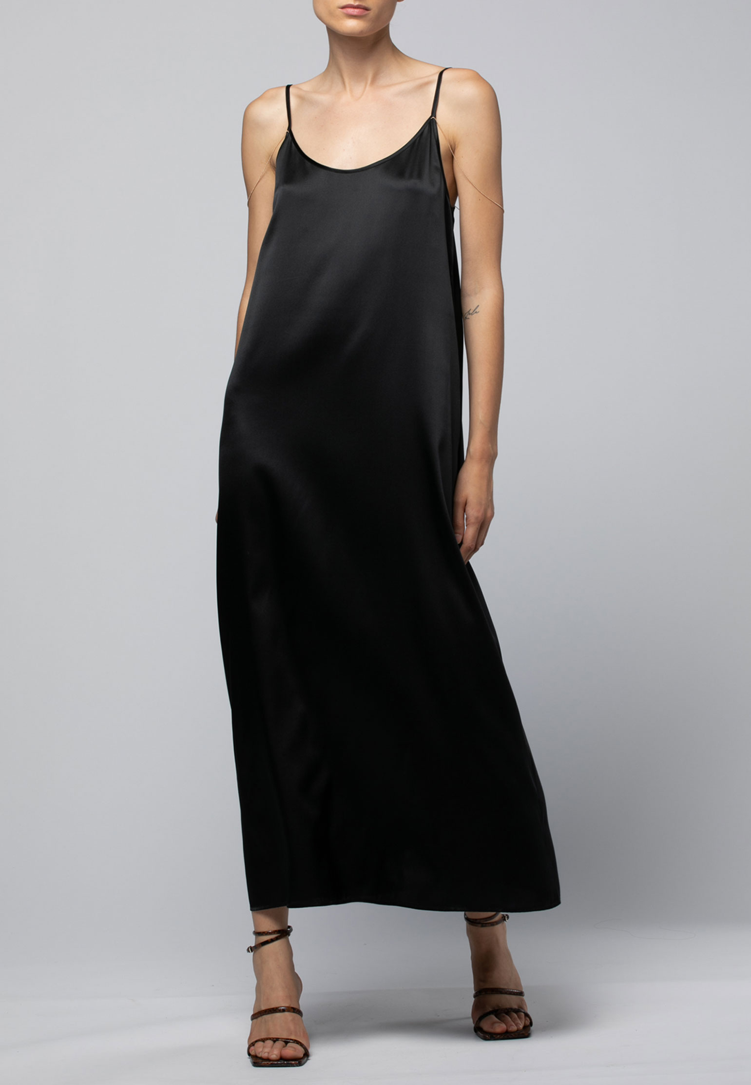 Платье MAX&MOI Черный, размер 40