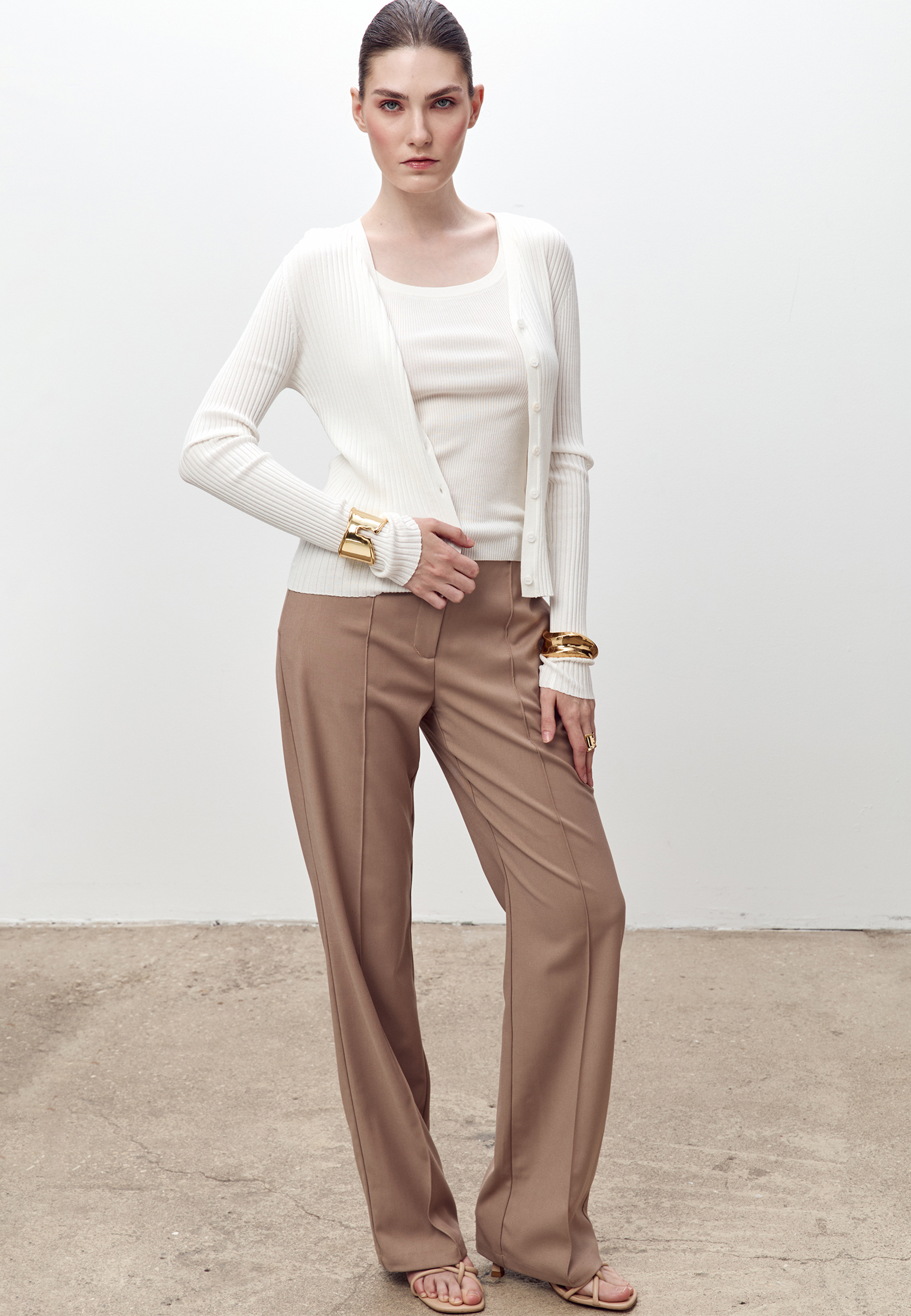 

Кардиган из плотного трикотажа в рубчик AZUR, Белый, Белый